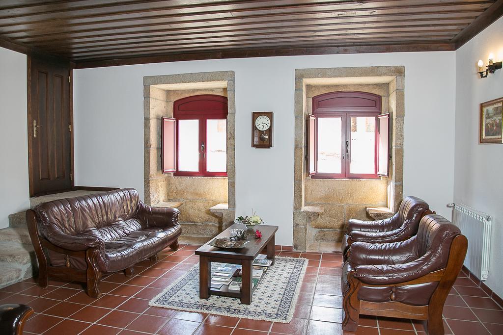 Solar Dos Almeidas - Turismo De Habitacao Bed & Breakfast Trancoso Bagian luar foto