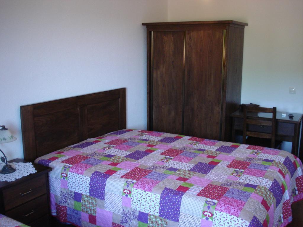 Solar Dos Almeidas - Turismo De Habitacao Bed & Breakfast Trancoso Bagian luar foto